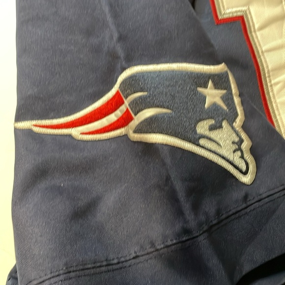 NFL patriots Tom Brady jersey size 48 - Picture 5 of 6